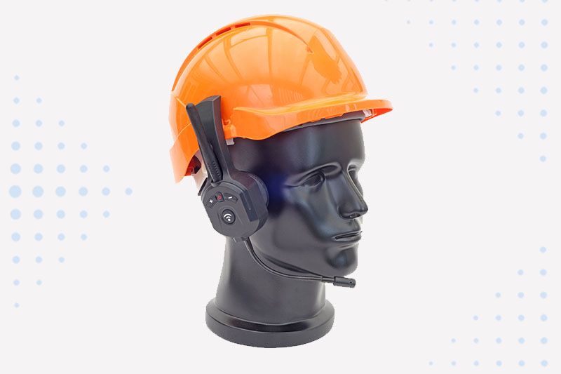 radio-helmet
